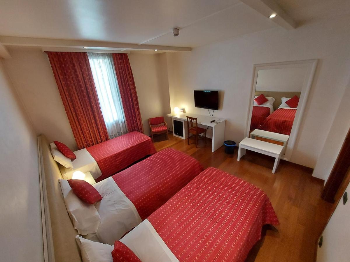 Hotel Posta 77 San Giorgio In Bosco Exteriér fotografie