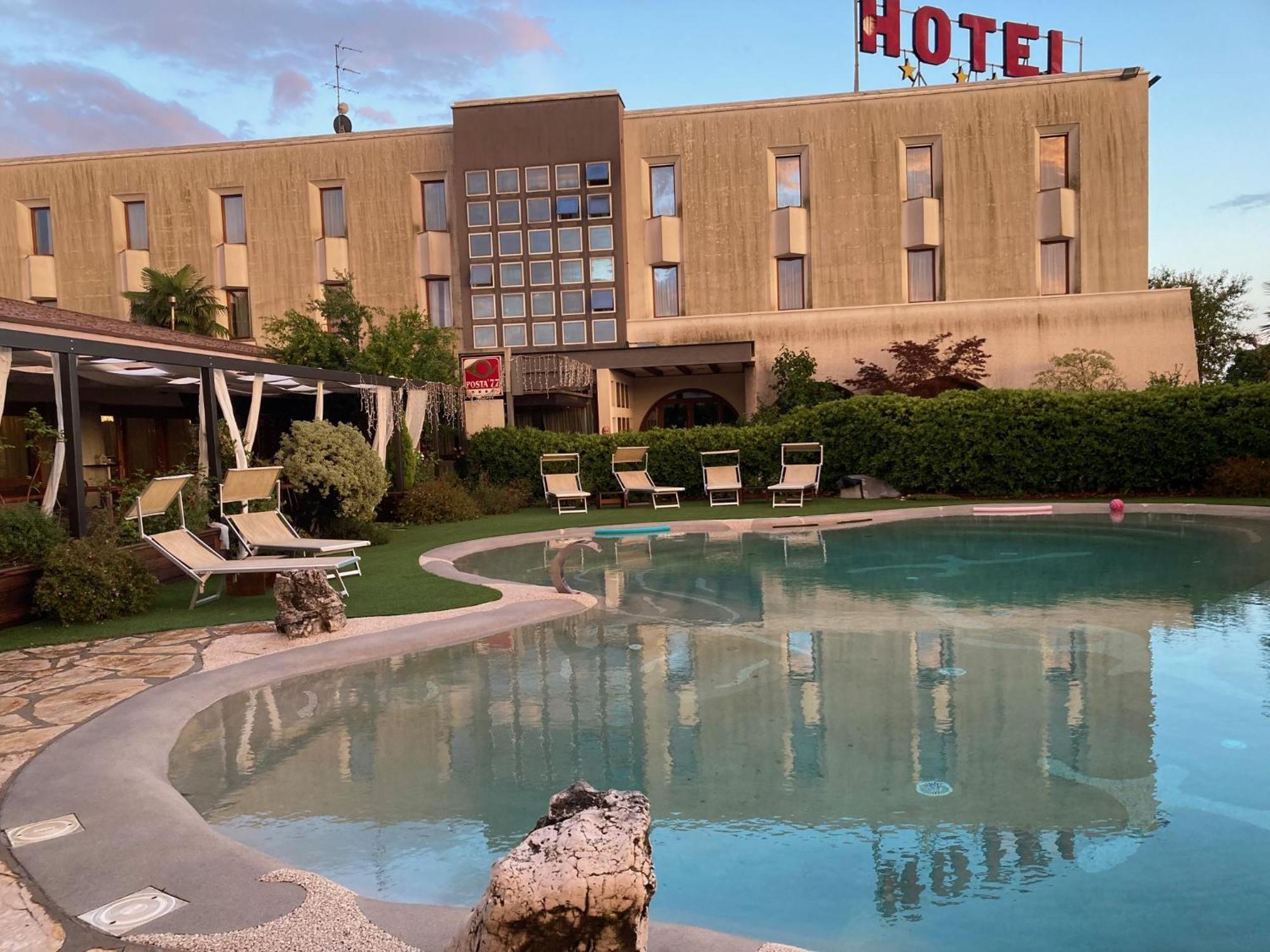 Hotel Posta 77 San Giorgio In Bosco Exteriér fotografie