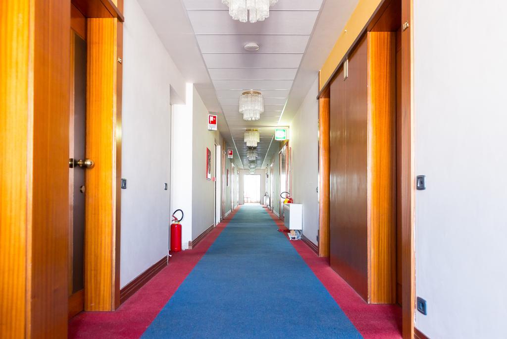 Hotel Posta 77 San Giorgio In Bosco Exteriér fotografie